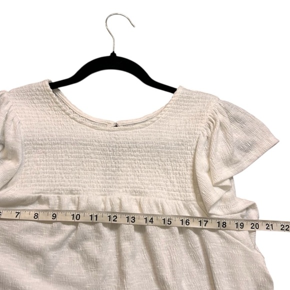 Gentle Fawn Women's White Flutter Sleeve Top- Size Small - Picture 6 of 9